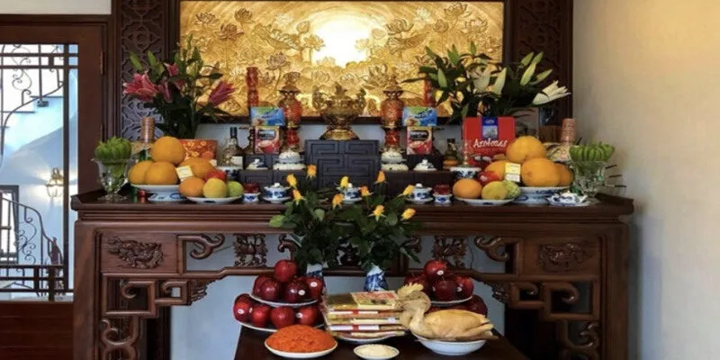 Mơ Thấy Thắp Nhang Bàn Thờ